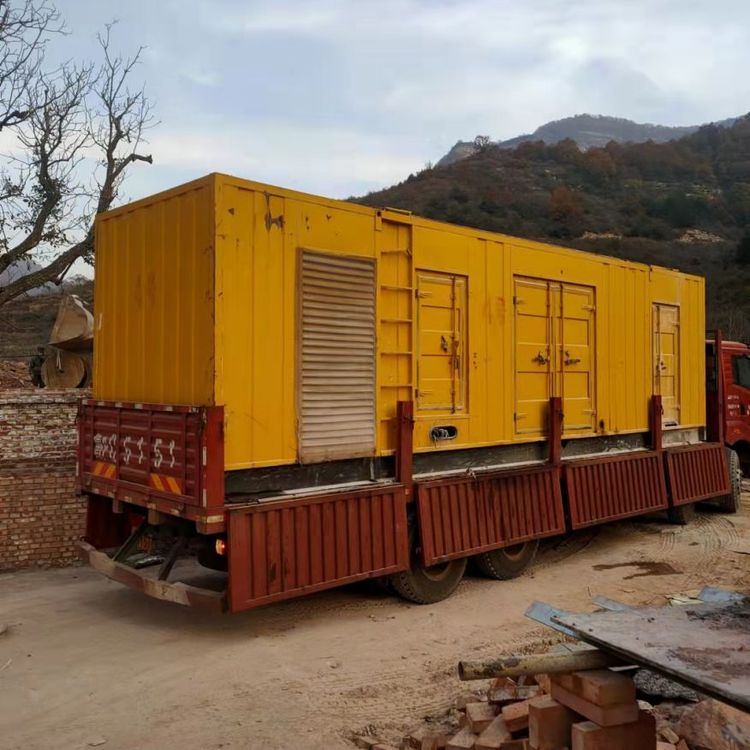 崇川200kW 发电机组在带电阻性负载时，输出功率会受到哪些因素的影响？
